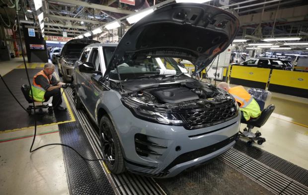 JLR picks Somerset for multi-billion £ battery plant